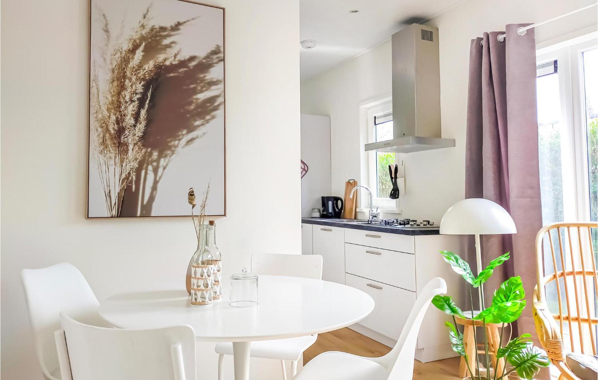 Stunning Home In Heinkenszand With Wifi ภายนอก รูปภาพ