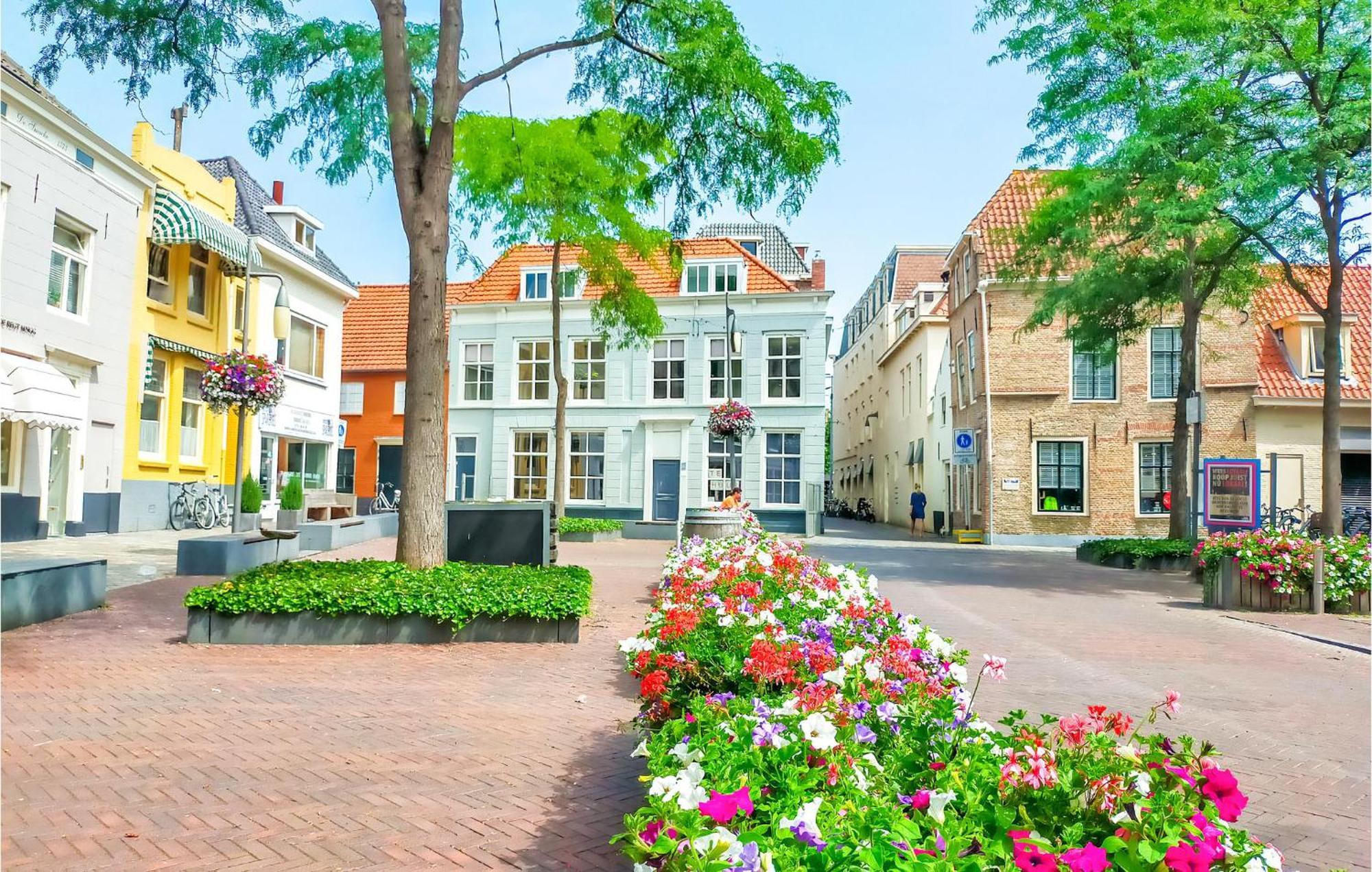 Stunning Home In Heinkenszand With Wifi ภายนอก รูปภาพ
